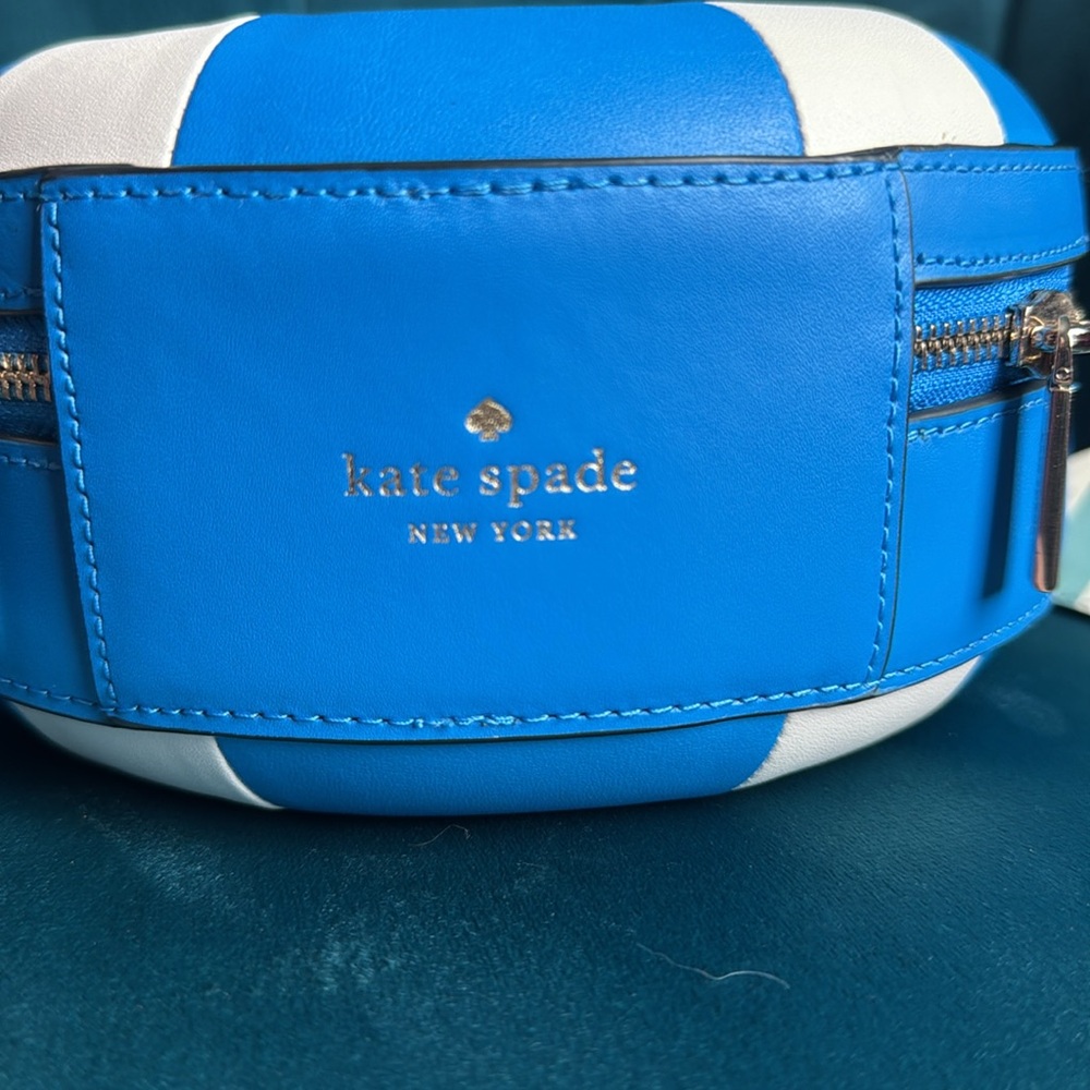 Blue and White Lifebuoy Handbag - Picture 8 of 8